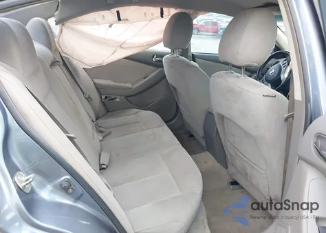 2011 Nissan Altima 2.5 S z USA, uszkodzony, nr VIN 1N4AL2AP2BN413777